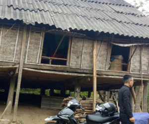 Nam sinh bị trường Sĩ quan Thông tin trả về ra Hà Nội khám lại, thầy hiệu trưởng trăn trở