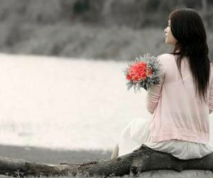 Trao đời con gái cho bạn trai cũ giờ tôi không tự tin yêu người khác