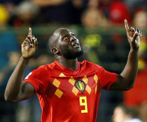 Bỉ 2-1 Thụy Sĩ: Lukaku lập cú đúp