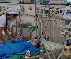 Dạo chơi công viên, bé gái 14 tuổi nguy kịch vì bị điện giật