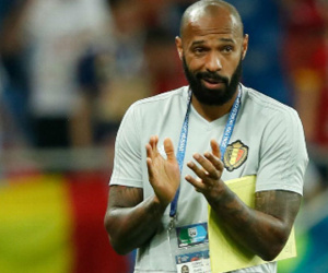 Thierry Henry làm HLV trưởng AS Monaco