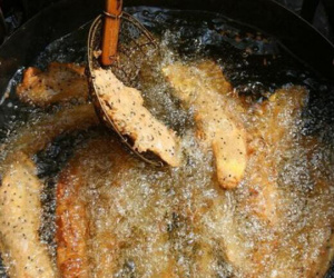 Người phụ nữ bị ung thư dạ dày giai đoạn cuối chỉ vì thói quen nấu ăn mà rất nhiều người cũng thường làm