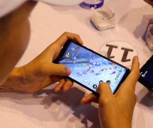 Nokia ra smartphone dành cho game thủ giá 4,8 triệu đồng