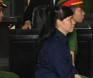 Kinh ngạc cô thợ cắt tóc 'moi' trăm tỉ của đại gia trong chớp mắt