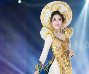 Phương Nga lọt top 2 trang phục truyền thống đẹp nhất Hoa hậu Hòa bình quốc tế