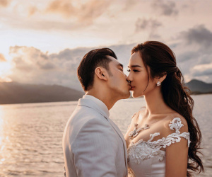 Ưng Hoàng Phúc 'khoá môi' bà xã Kim Cương ngọt ngào trong bộ ảnh cưới, đã ấn định ngày cử hành hôn lễ
