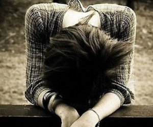 Liên tục bị hỏi 'Bao giờ lấy chồng?' khiến cô gái stress nặng, treo cổ tự tử