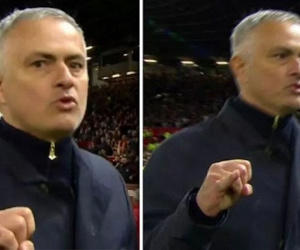 Mourinho bị điều tra, có thể bị cấm chỉ đạo trận gặp Chelsea
