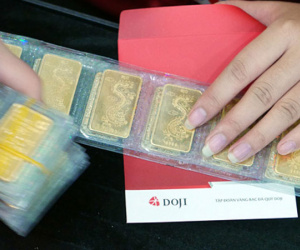 Giá vàng miếng tiếp tục đi xuống