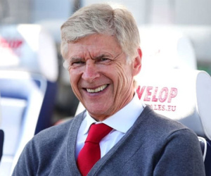 Arsene Wenger tái xuất dẫn dắt Bayern Munich?