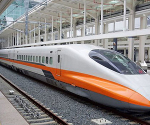 Đường sắt tốc độ cao Bắc – Nam: Chạy 350 km/h, hãy chờ 30 năm nữa