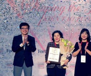 Tổng giám đốc Vinamilk là người phụ nữ duy nhất được Forbes Việt Nam vinh danh với giải thưởng 'Thanh tựu trọn đời'