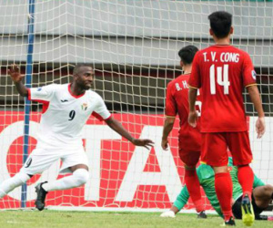 Việt Nam thua ngược ở trận ra quân giải U19 châu Á