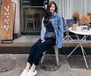 Vào những ngày mưa ảm đạm, muốn diện đồ vừa đẹp xinh vừa thoải mái thì các nàng hãy nhớ thật kỹ 4 tips sau