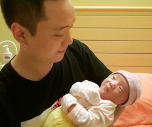 Con gái JustaTee - Trâm Anh 'gây bão' mạng với biểu cảm hài hước