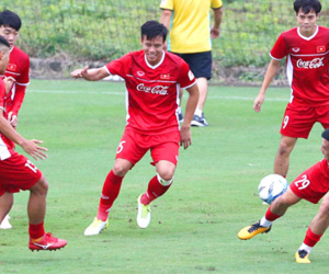 Quế Ngọc Hải: ‘Chưa ai chắc suất dự AFF Cup 2018'