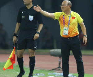 HLV Park Hang-seo nhắc đến nguy cơ bán độ tại AFF Cup 2018