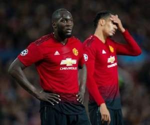 Mourinho lý giải việc Lukaku tịt ngòi 8 trận liên tiếp