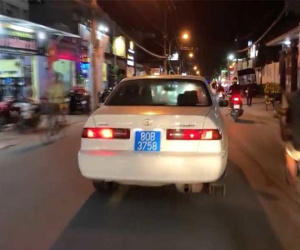 Lời khai của tài xế lái xe biển xanh 80B giả gây náo loạn TP.HCM