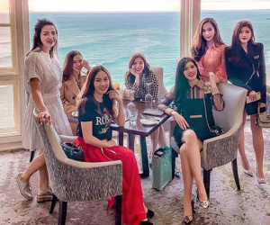 Tiểu thư Rich Kid Việt đăng ảnh với hội bạn thân, dân tình nóng lòng muốn biết danh tính từng người