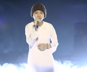 Trưởng CA xã đòi 300 triệu làm CMND cho 'hiện tượng The Voice Kids' và 2 sư thầy: Bị khiển trách, chậm nâng lương