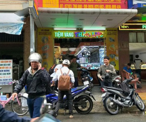 Vợ chủ tiệm vàng Thảo Lực muốn được trả lại 20 viên kim cương và 19.910 hột đá nhân tạo