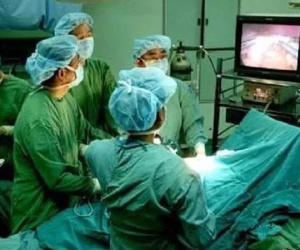 3 người trong nhà cùng bị ung thư dạ dày do thói quen ăn khuya, thức đêm mỗi ngày