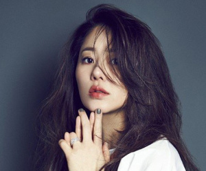 Bi kịch cô dâu đế chế Samsung Go Hyun Jung: 15 năm chịu đựng quy tắc ngầm, thành bà hoàng chỉ để 2 con được thấy mẹ