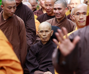 Thiền sư Thích Nhất Hạnh về Huế tĩnh dưỡng