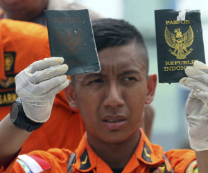 Hành khách kể phi cơ Lion Air 'bay như tàu lượn' trước ngày gặp nạn
