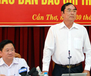Vụ đổi 100 USD: Công an Cần Thơ kiểm tra lại quá trình xử lý tiệm vàng