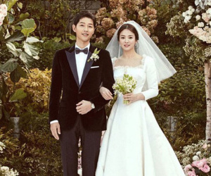 Kỷ niệm 1 năm ngày cưới của Song - Song: Không cầu tình yêu kinh thiên động địa, chỉ mong nắm tay nhau đi hết một đời