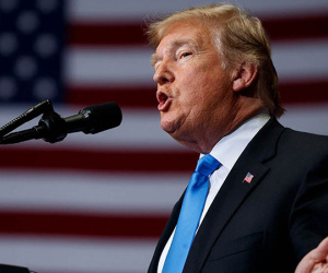 Bạo lực liên tiếp tại Mỹ: TT Trump là chất xúc tác?