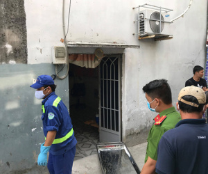 Đến phòng trọ của con gái, cha mẹ bất ngờ phát hiện bạn trai chung phòng đang đưa con mình đi cấp cứu