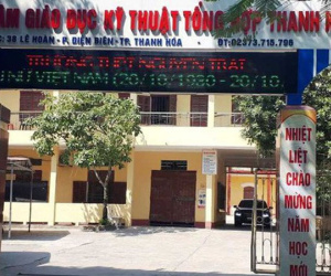 Vụ 7 học sinh ở Thanh Hóa bị đuổi học vì xúc phạm thầy cô trên Facebook: 'Có những tin nhắn rất bậy và còn dọa đốt trường'