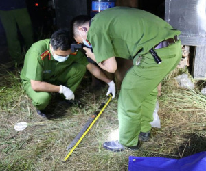 Đang đứng nói chuyện, 3 thanh niên 9X bị truy sát dẫn tới thương vong