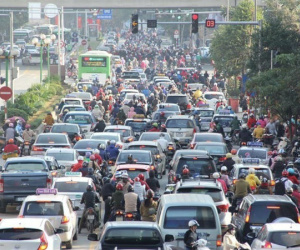 Lo ngại tắc đường, ô nhiễm nghiêm trọng, Hà Nội sẽ lập đề án thu phí phương tiện vào nội đô