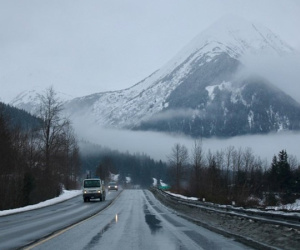 Nga đòi lại Alaska khi Mỹ rút khỏi Hiệp ước INF