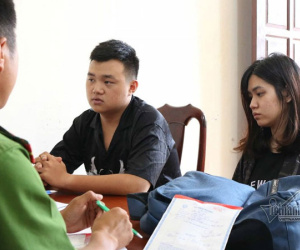 Đôi tình nhân đâm tới tấp nhân viên bán quần áo sắp hầu tòa