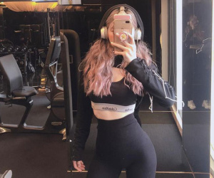 Hotgirl phòng gym thừa nhận đã từng phẫu thuật thẩm mỹ, tiết lộ có thời nặng đến 63kg