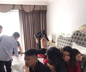 Bắt quả tang 5 nam thanh, nữ tú 'bay' trong khách sạn hạng sang