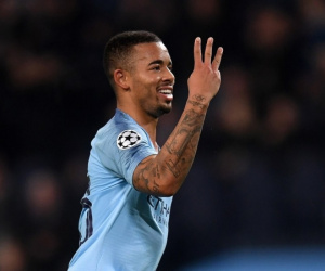 Clip: Jesus tỏa sáng, Man City "đánh tennis" trên sân nhà