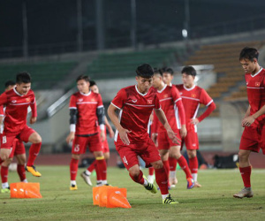 Lào vs Việt Nam: Chiến thắng đầu tay, mở vận may AFF Cup 2018!