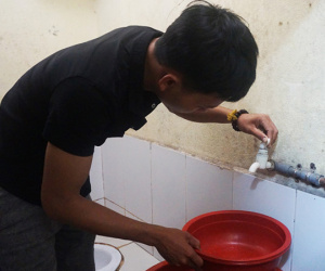 Người Đà Nẵng khổ vì thiếu nước sinh hoạt giữa mùa mưa