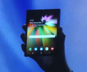 Samsung trình diễn smartphone màn hình gấp: Và đây là lời đáp trả của Google
