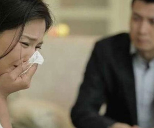 Sốc khi biết tin chồng ngoại tình với cô giáo của con