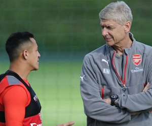 Wenger lý giải nguyên nhân Sanchez lụi tàn ở M.U