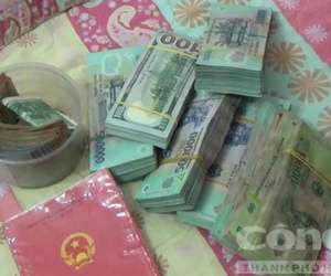 Bí mật trong 'mật thất' phía sau tủ quần áo