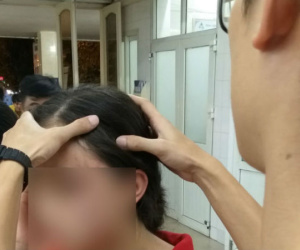 Hà Nội: Nữ sinh lớp 9 tố bị vợ hai của bố đập đầu, đánh tới mức phải nhập viện
