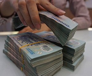Nợ xấu ngân hàng tăng nhanh